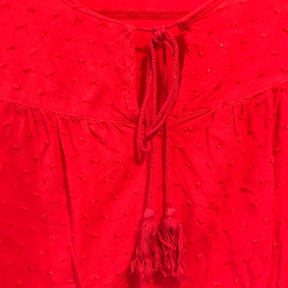 Misses red rayon fringed top XL (says 1X but..) - Picture 2 of 5